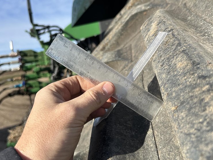 2023-john-deere-9rx-590-image-9