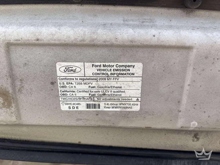 2009-ford-cargo-image-10