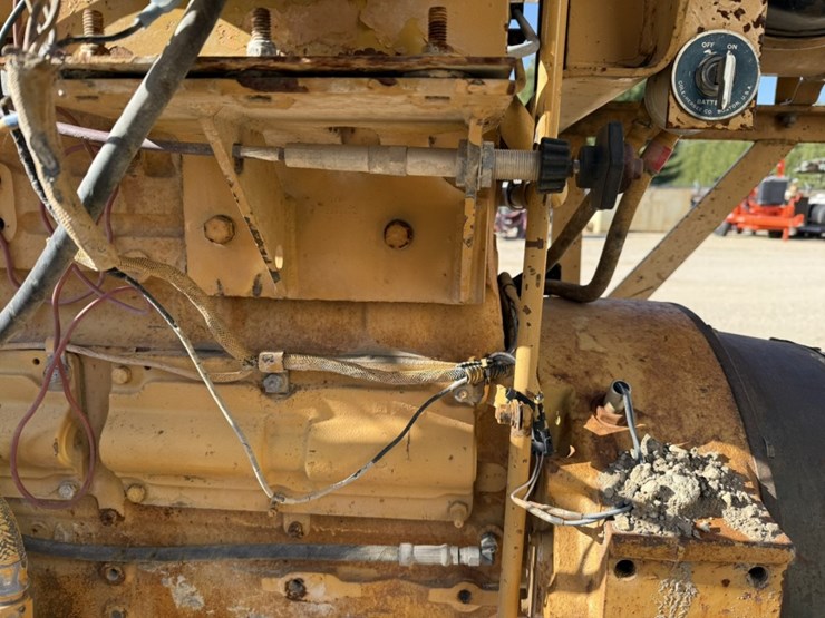 #1914-•-cummins-twin-disc-pto-generator-image-8