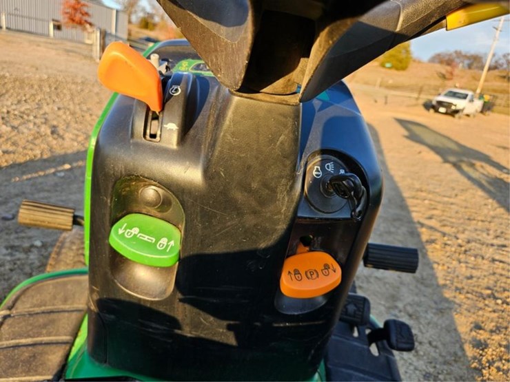 john-deere-lt150-image-21