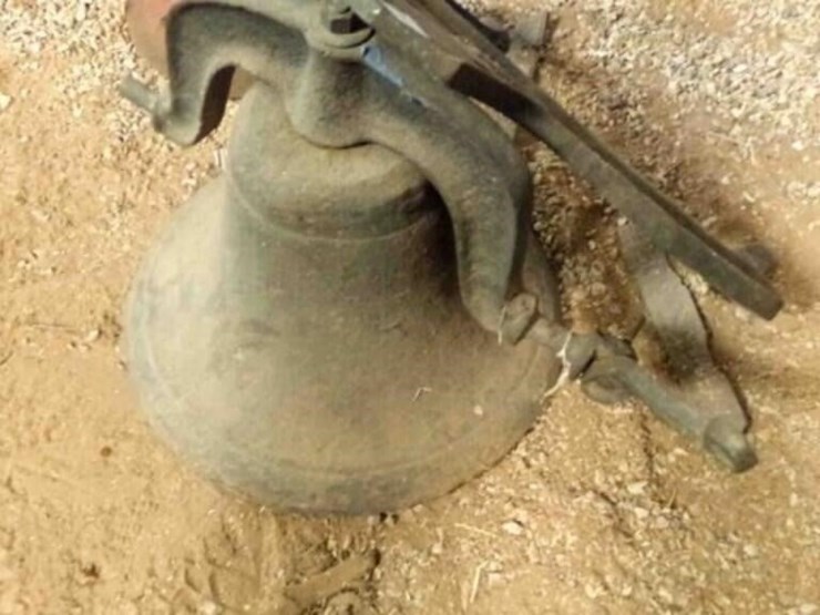 14"-metal-bell-image-1