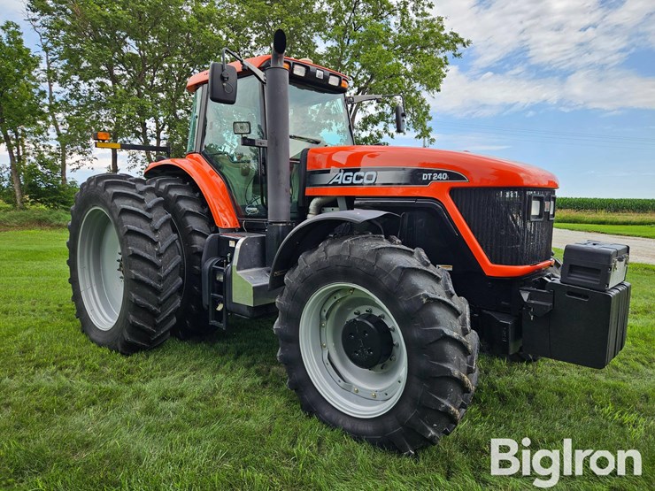 2007-agco-dt240a-image-3