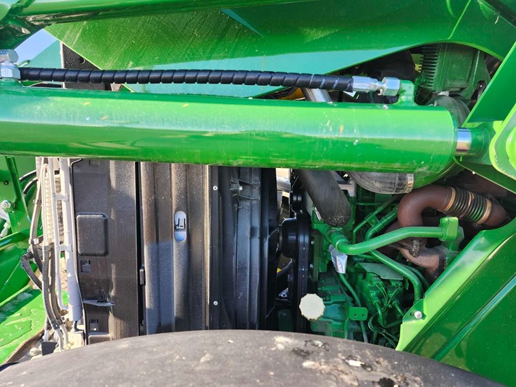 2023-john-deere-6155m-image-22