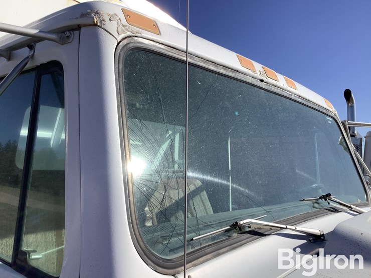 1989-international-s1954-image-9