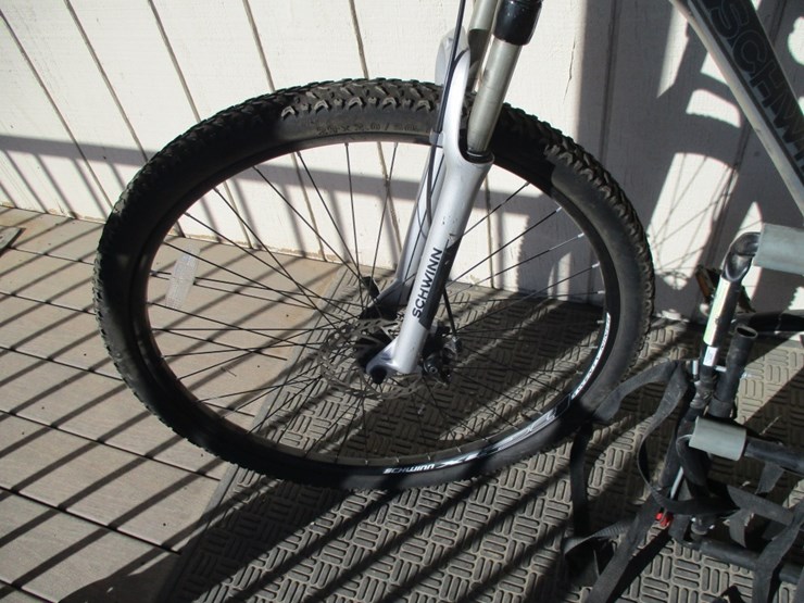 schwinn-29"-ascension-mountain-bike,-image-2