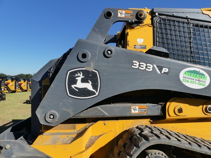 2024-deere-333d-image-8