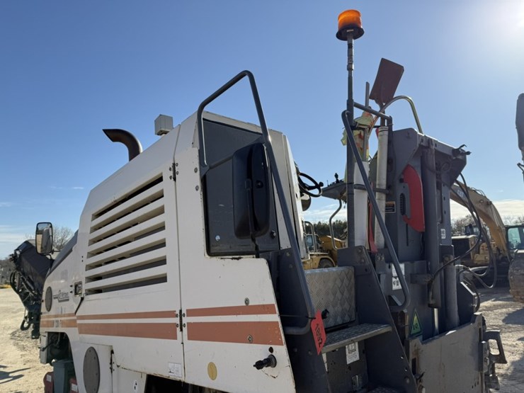 2009-wirtgen-w120f-image-43