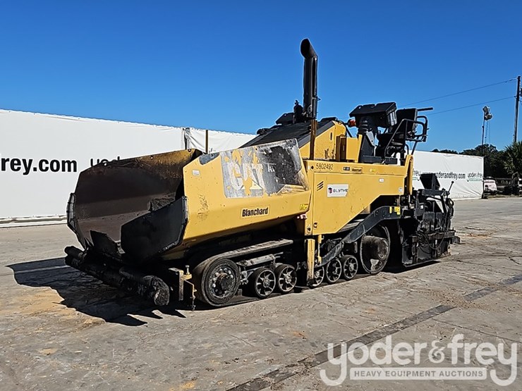 2012-caterpillar-ap-655d-image-1