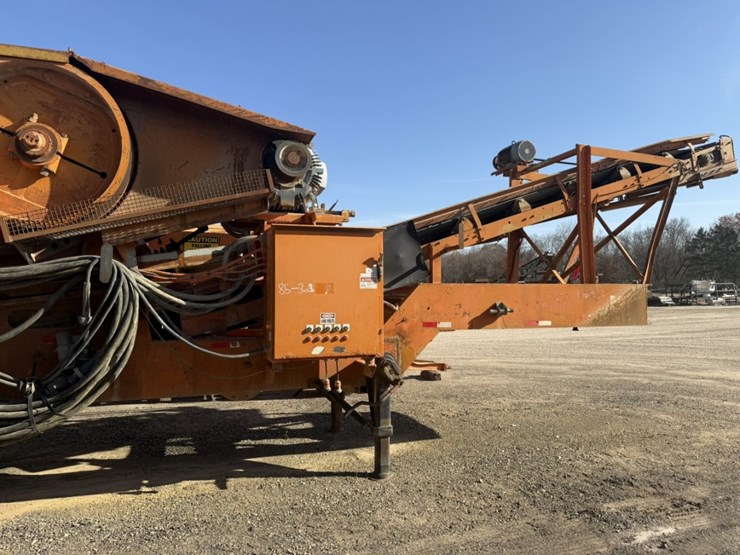 #1931-•-hewitt-robbins-intermediate-crusher-image-2