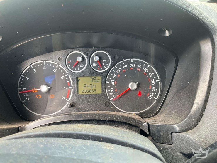 2012-ford-transit-connect-image-15