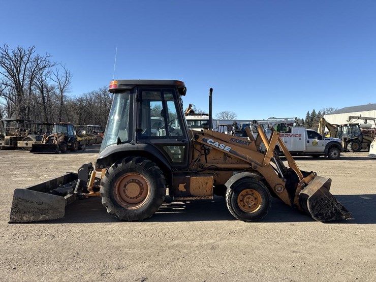 case-570m-xt-image-6