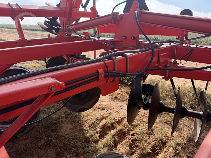 kuhn-krause-8200-36-image-25