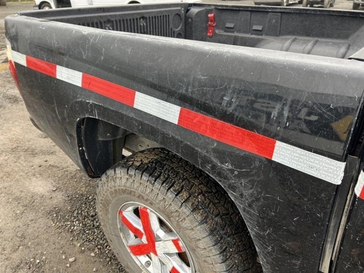 2012-chevrolet-colorado-lt-image-23