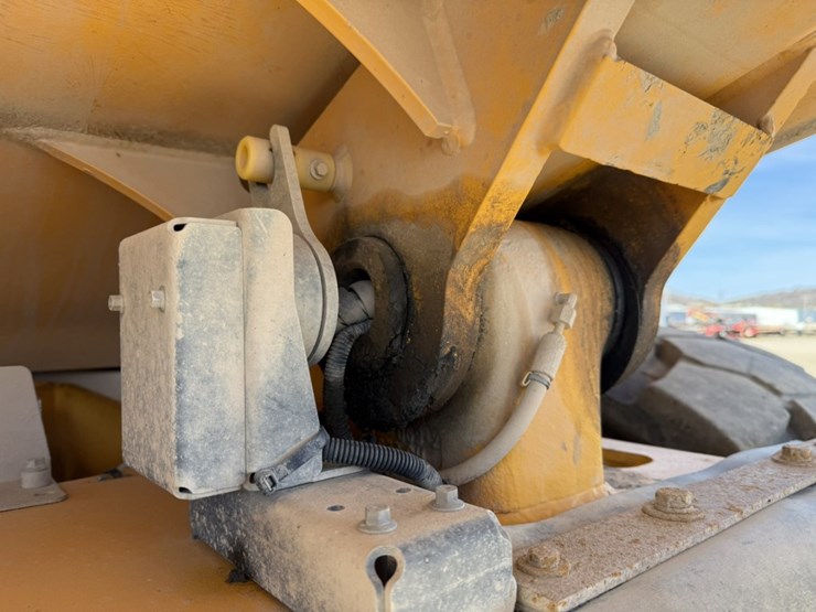 2020-volvo-a45g-image-37