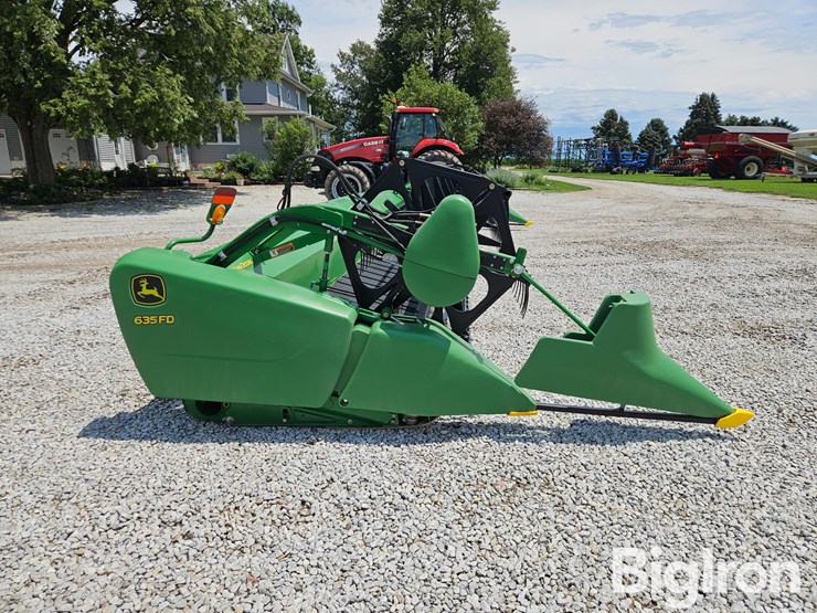 2013-john-deere-635fd-image-4