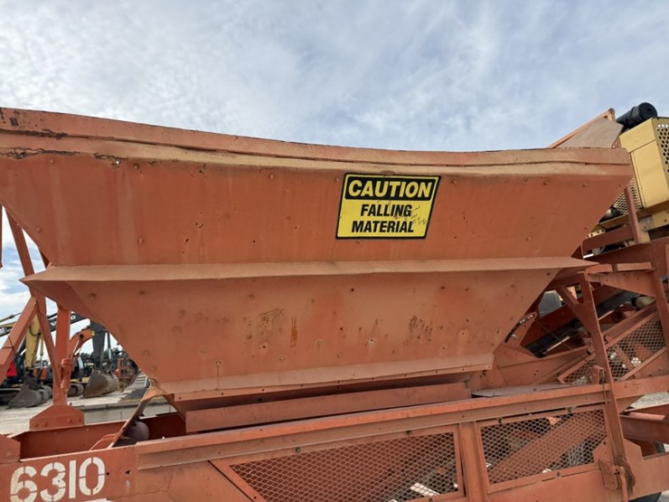 john-deere-8-image-12