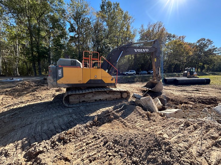 2018-volvo-ec350el-image-5