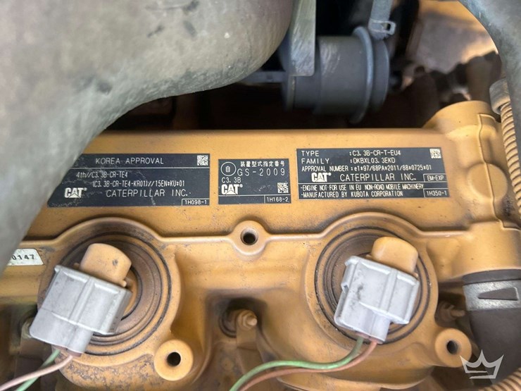 2022-caterpillar-906m-image-17