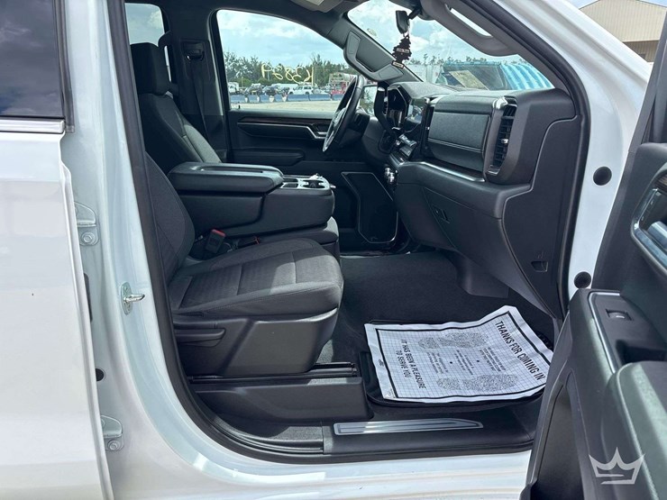 2023-gmc-sierra-1500-image-20