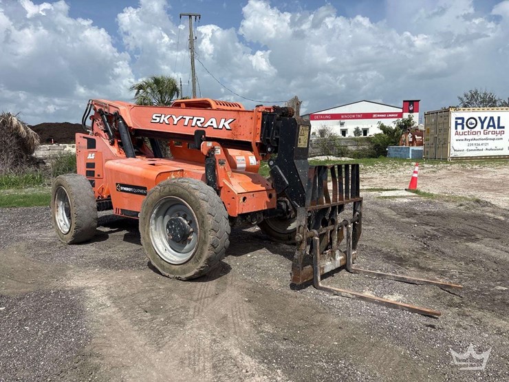 2017-sky-trak-6036-image-6