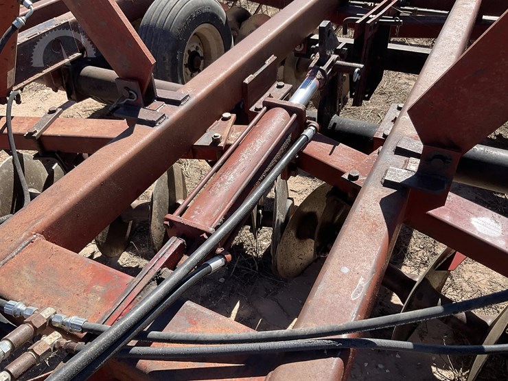 international-490-image-9