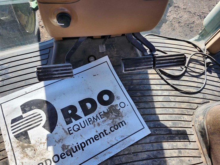 2007-john-deere-8430-image-45