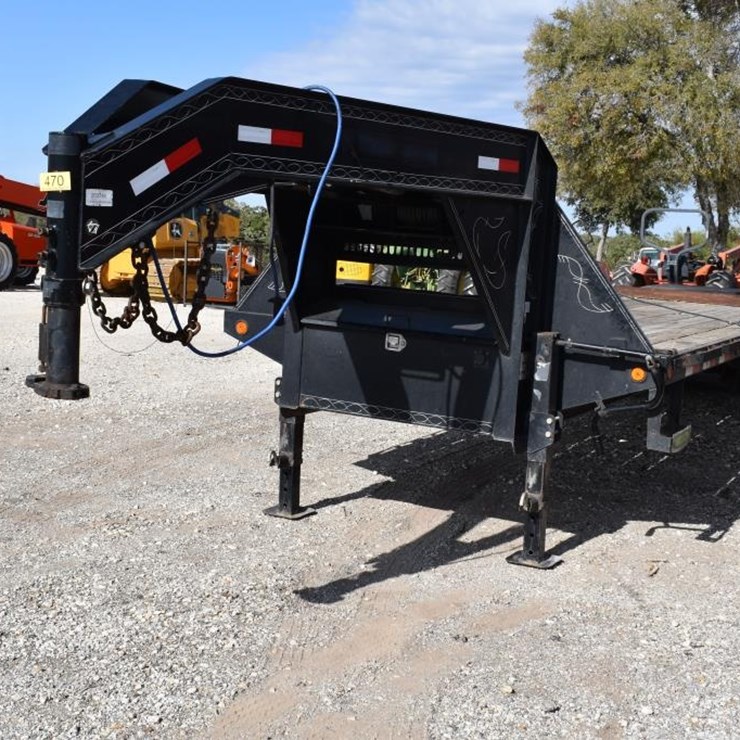2022 28' + 5' DOVE LOAD TRAIL 30,000 LB TANDEM DUAL GOOSENECK TRAILER W/ WI