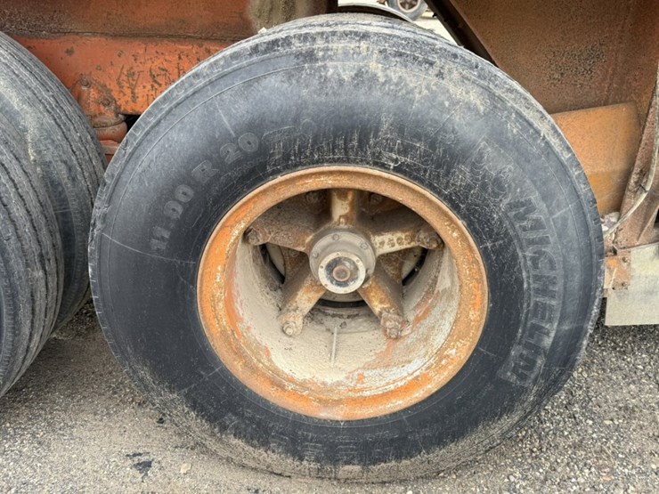 cedarapids-5x16-image-94