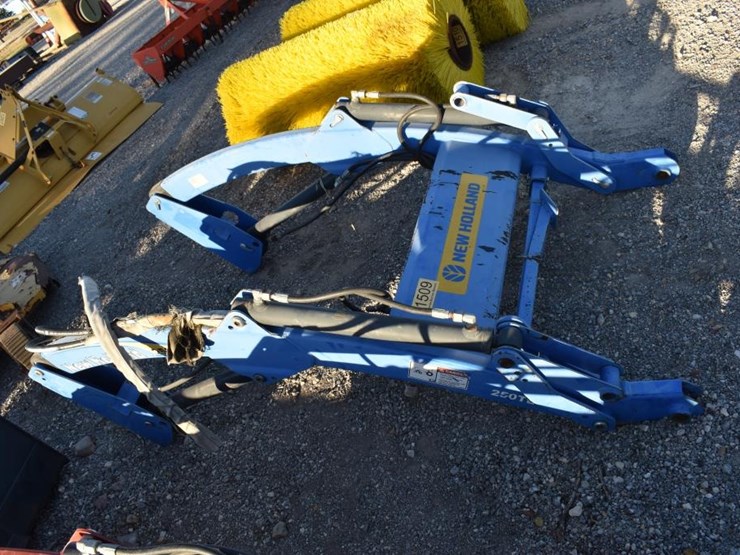 new-holland-250tl-image-3