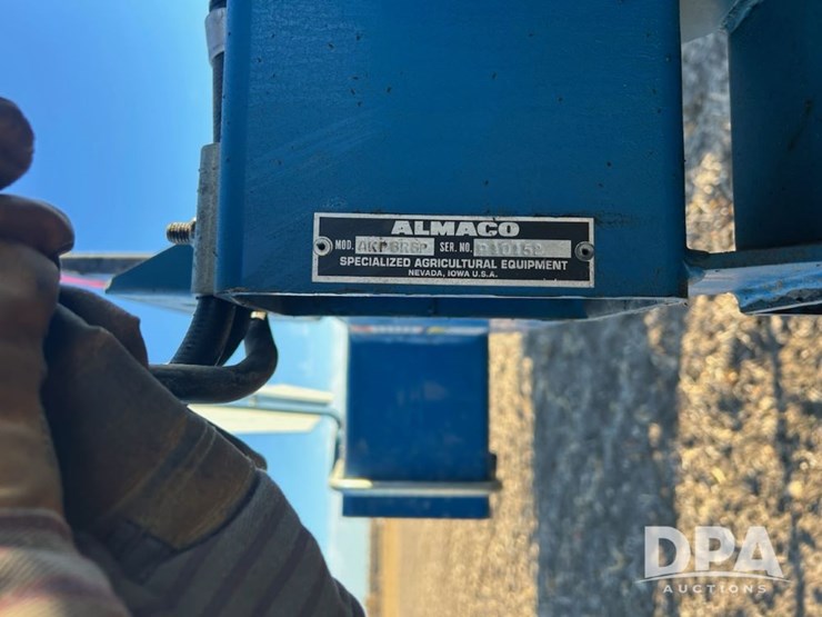 2010-almaco-seedpro-360-research-planter-(njp417)-image-13