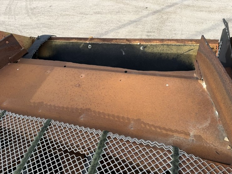 #1930-•-diester-6x24-screener-image-60