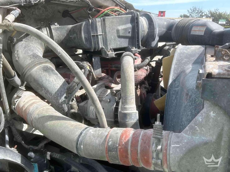 2013-ford-f750-image-33