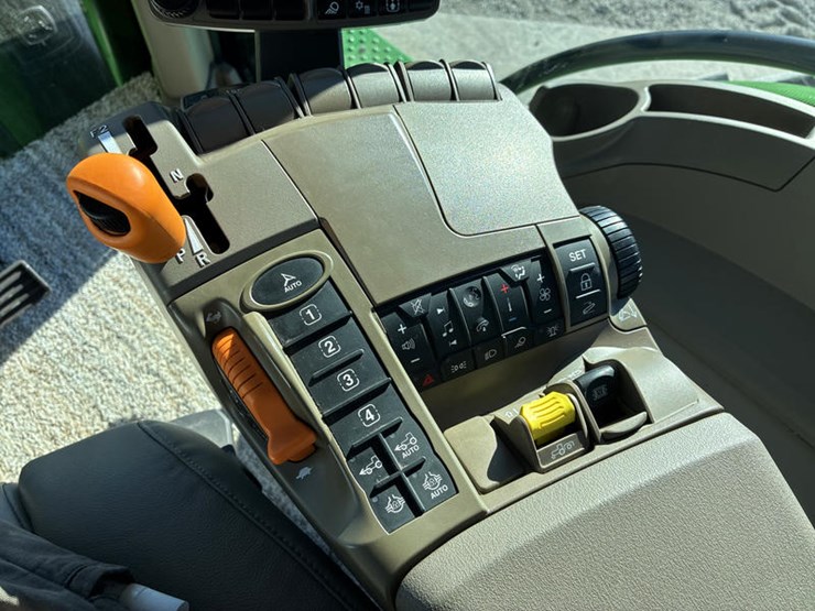 2024-john-deere-8r-410-image-85