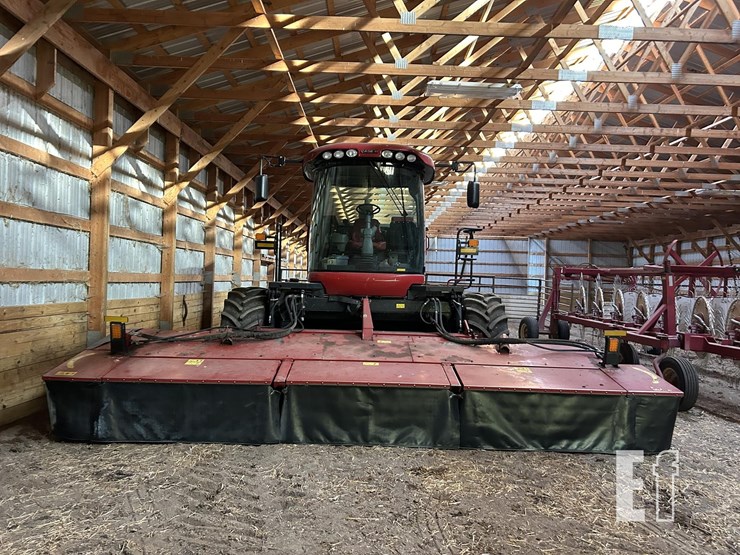 2018-case-ih-wd2504-image-2