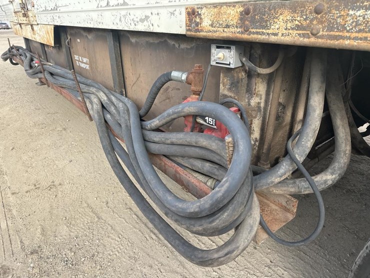 great-dane-trailer-image-12