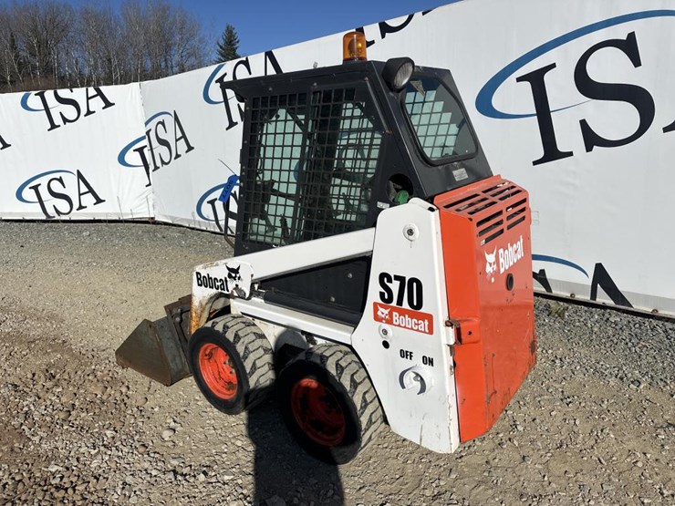2015-bobcat-s70-image-3