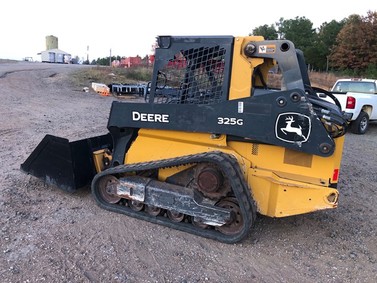 2021-deere-325g-image-1
