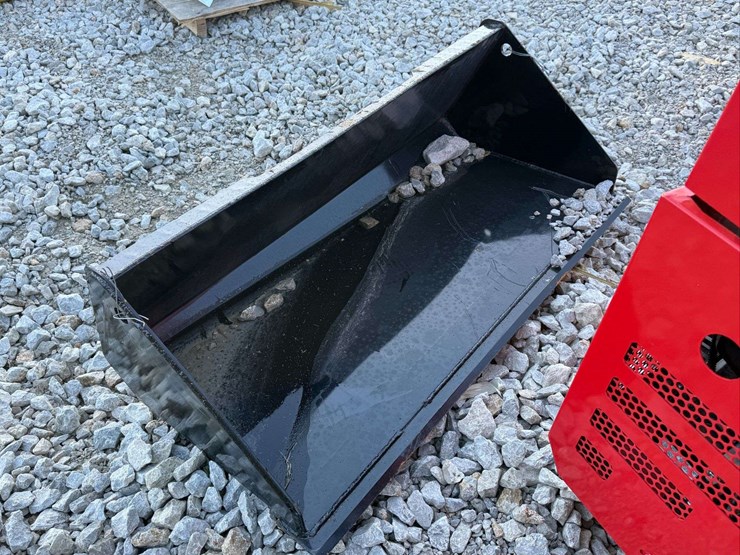 agt-sda-140t-mini-track-loader-image-10