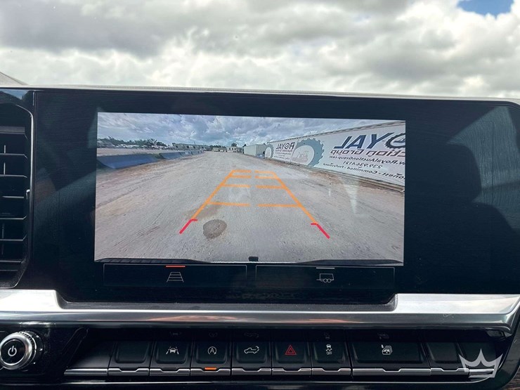 2023-gmc-sierra-1500-image-31