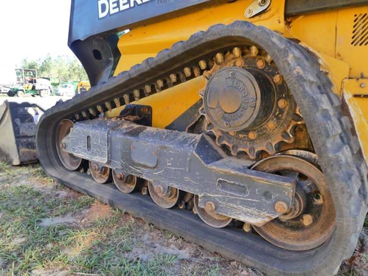 2021-deere-325g-image-5