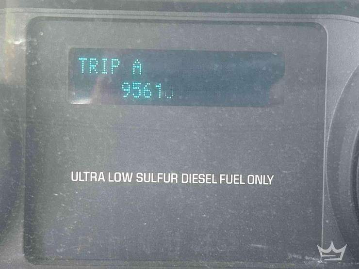 2013-ford-f750-image-9