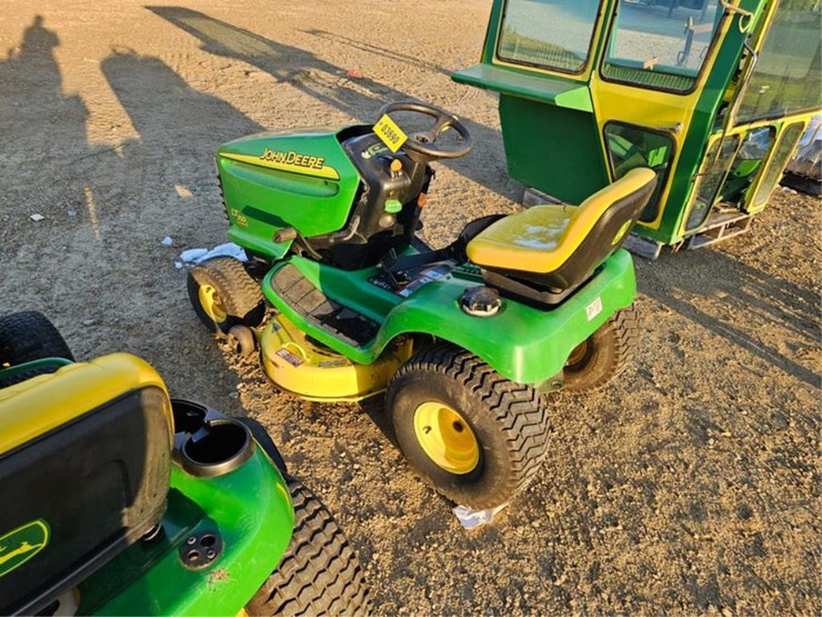 john-deere-lt150-image-3