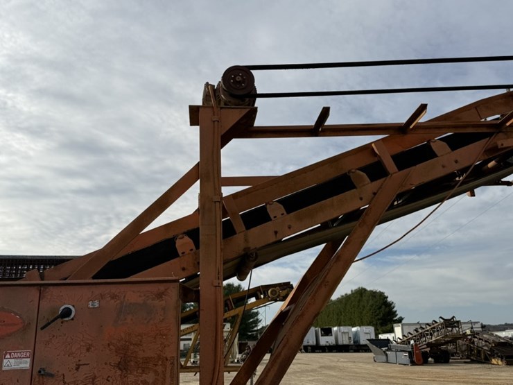 cedarapids-5x16-image-33