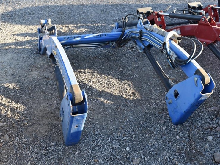 new-holland-250tl-image-2