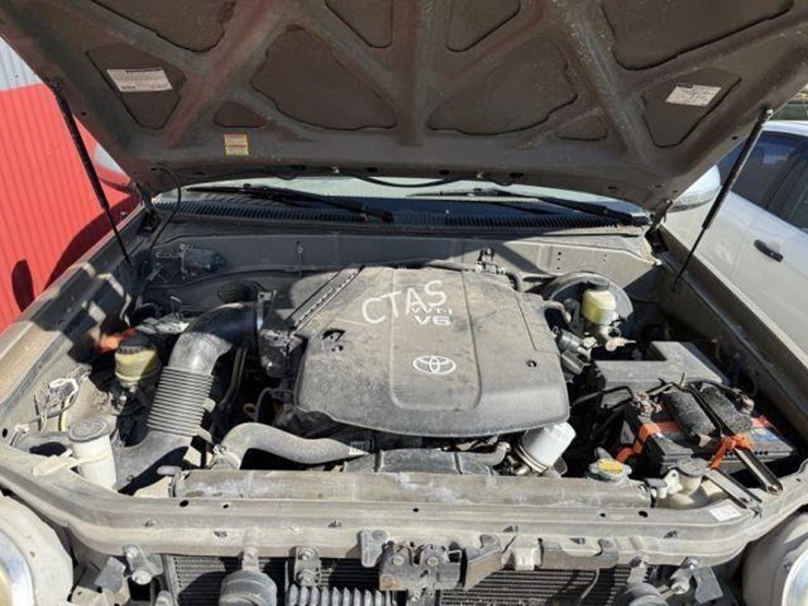 2006-toyota-tundra-image-5