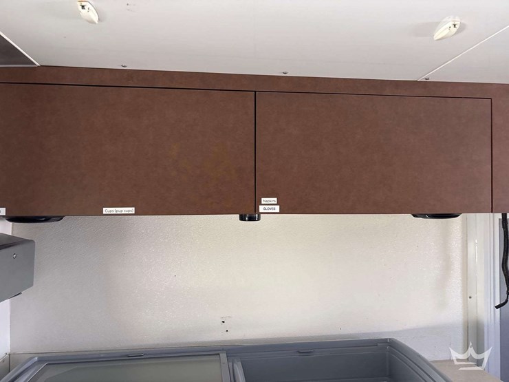 2008-chevrolet-express-box-truck-image-29