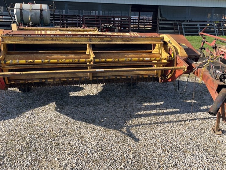 new-holland-492-image-1