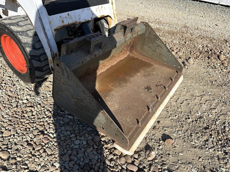 2015-bobcat-s70-image-11