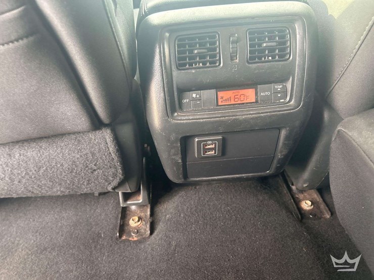 2018-nissan-pathfinder-image-13