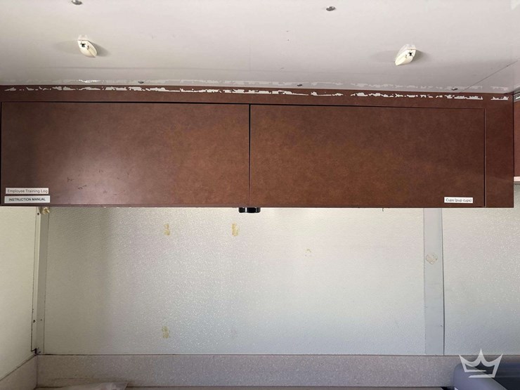 2008-chevrolet-express-box-truck-image-22